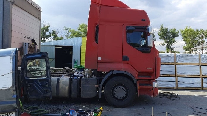 Установка ГЛОНАСС/GPS на Renault Premium